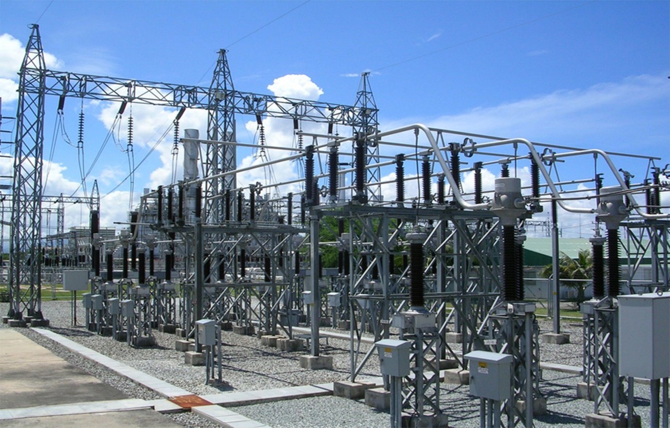 A large electrical power plant
Description automatically generated with medium confidence